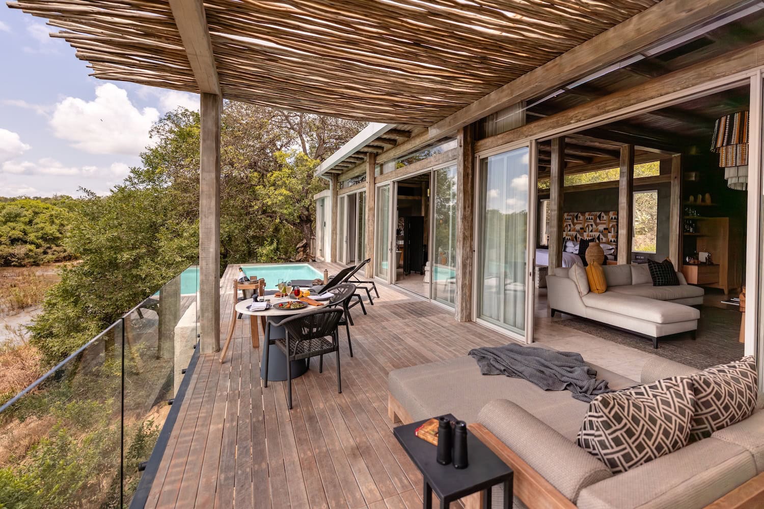 Kapama Karula deck dining view